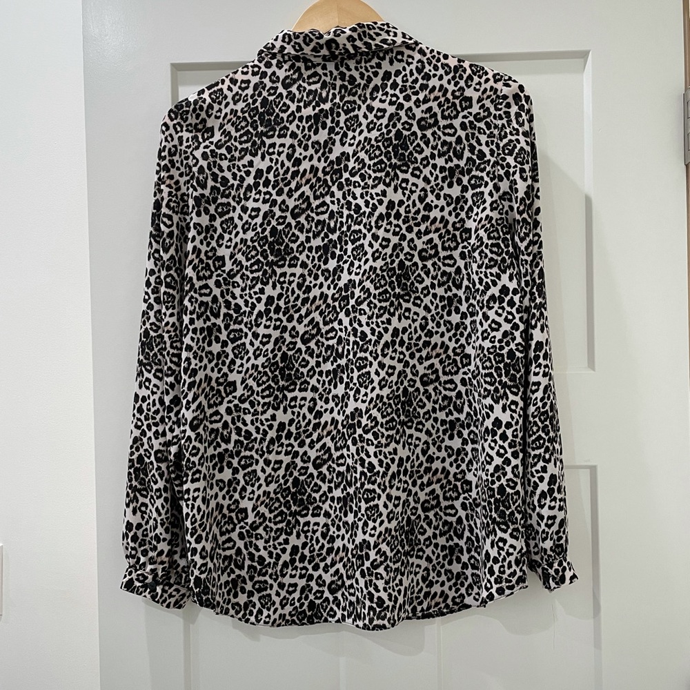 Leopard Button down shirt - Picture 3 of 5